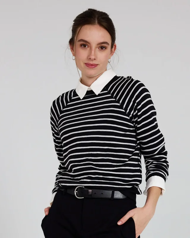 Reverse Raglan Sweater Laid - back Women's Vibe Laid - back Women's Vibe